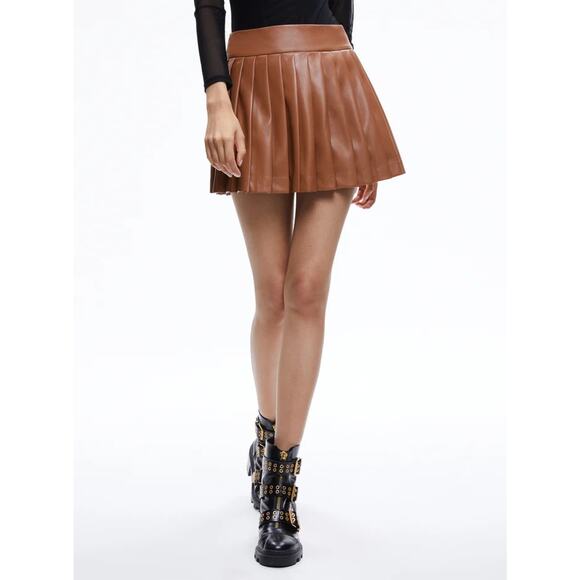 Alice + Olivia Pura Vegan Leather Pleated Skort Camel Brown 6 - Picture 1 of 6